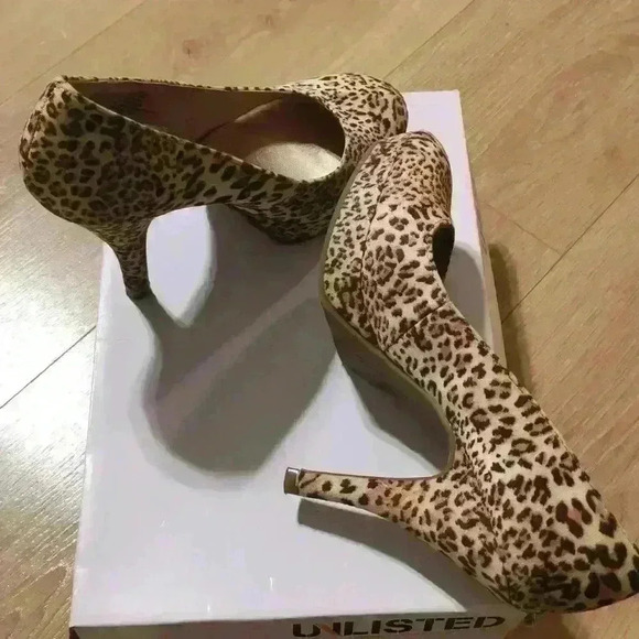 UNLISTED 4” Stiletto Leopard Print heels - Picture 4 of 6